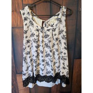 Janet Chung plus size women's sleeveless floral black and white top size 2X